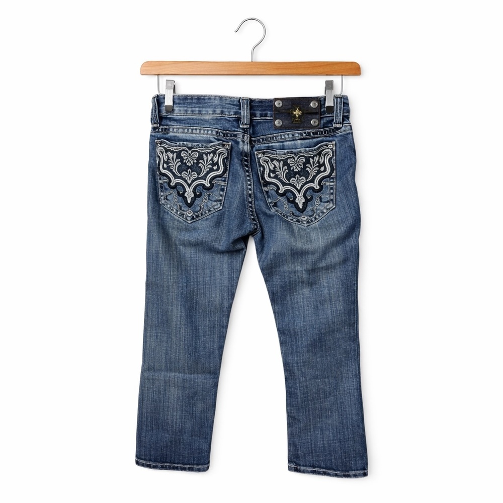Miss Me Capri Jeans Size 25 Embellished Pocket Y2K Bling Denim Cropped Jeans